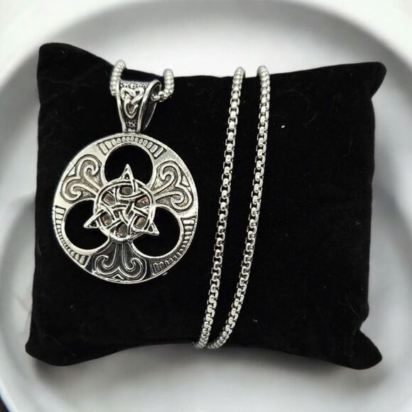 Boutique Other - Celtic Cross Trinity Knot Medallion Pendant Triquetra Necklace Titanium Steel